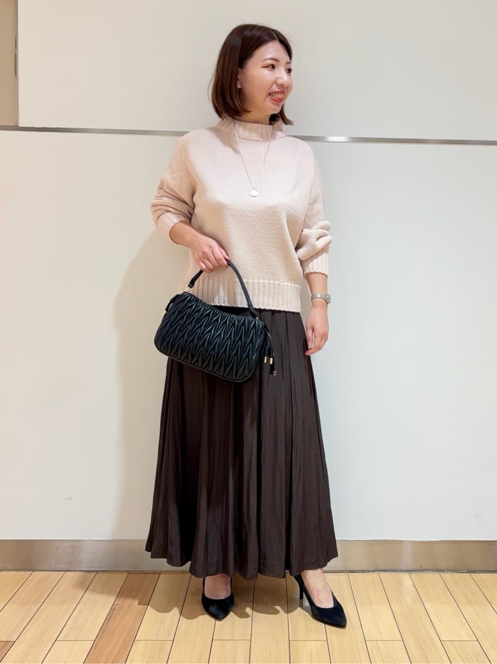 MIKIKOさんの「UNTITLED｜」を使ったコーディネート