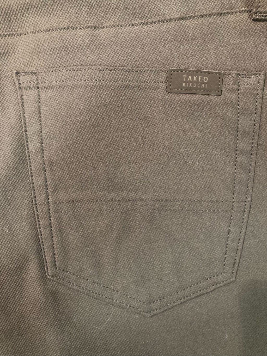 シュンさんの「TAKEO KIKUCHI｜【Made in JAPAN】播州織 ストレッチ パンツ」を使ったコーディネート