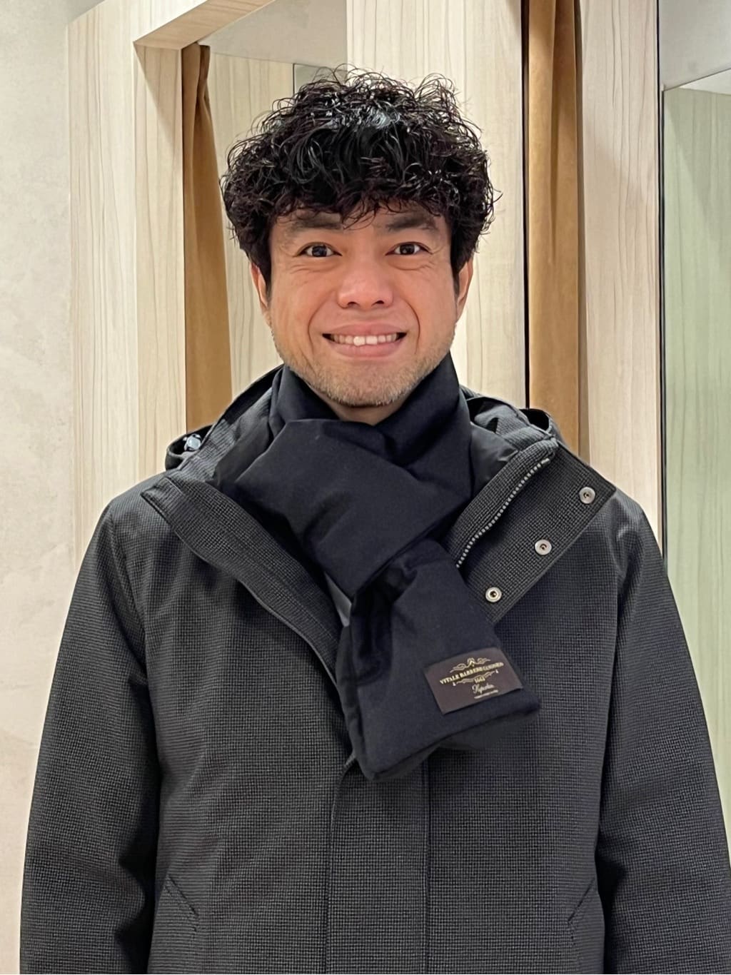 URAさんの「TAKEO KIKUCHI｜【3WAY】ハウンズトゥース ダウンライナー コート」を使ったコーディネート
