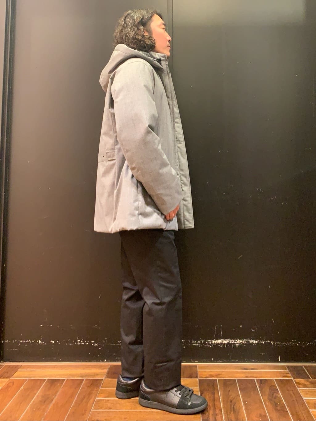 木村剛さんの「TAKEO KIKUCHI｜【オフィスカジュアル対応】ドレス チノパンツ」を使ったコーディネート