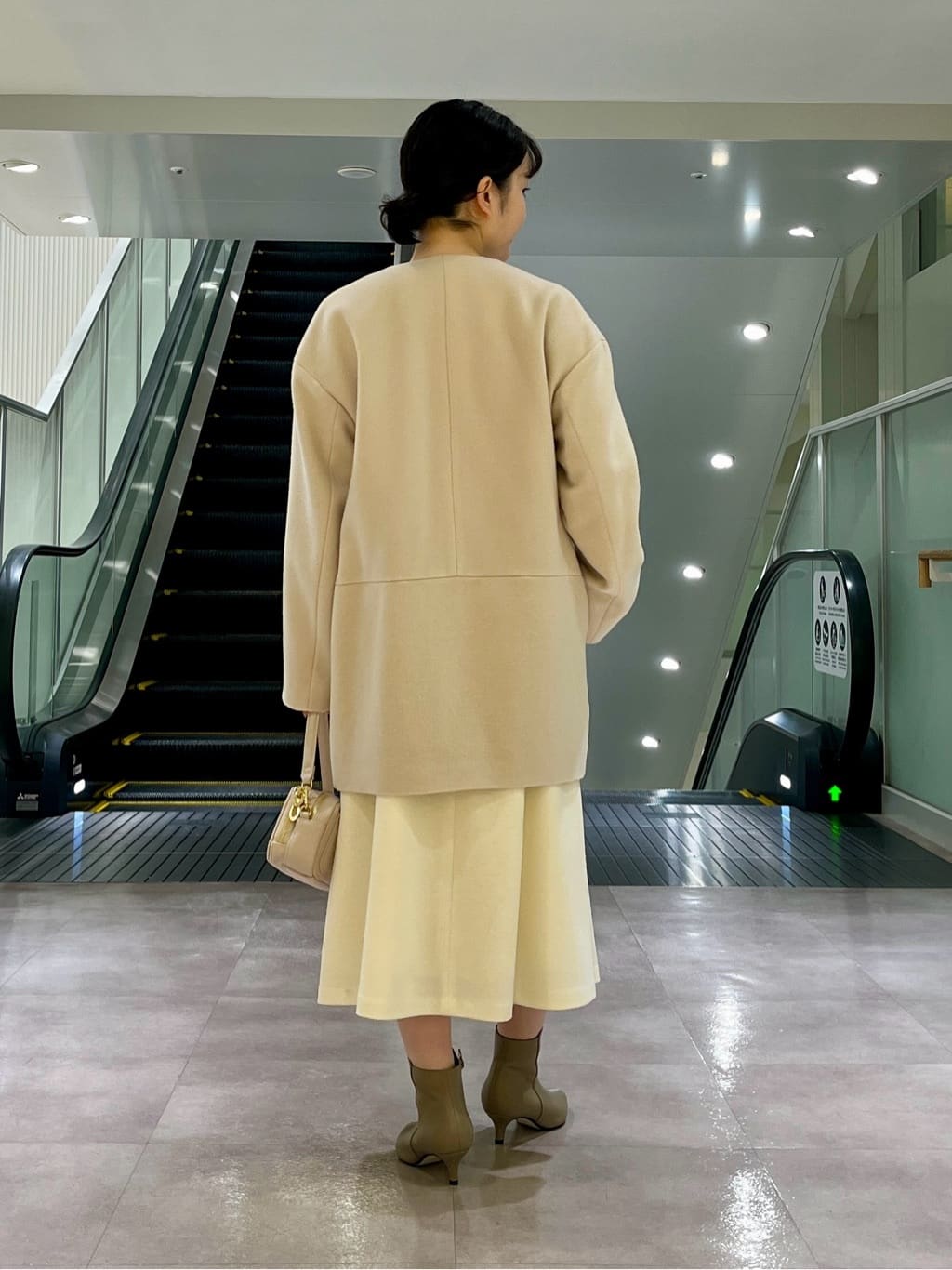 ちりんさんの「UNTITLED｜◆【洗える/体型カバー】コットンウールプルオーバーニット」を使ったコーディネート