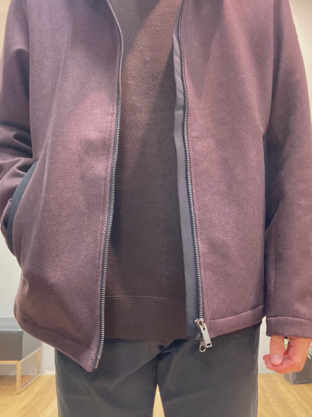 シュンさんの「TAKEO KIKUCHI｜【Made in JAPAN】播州織 ストレッチ パンツ」を使ったコーディネート