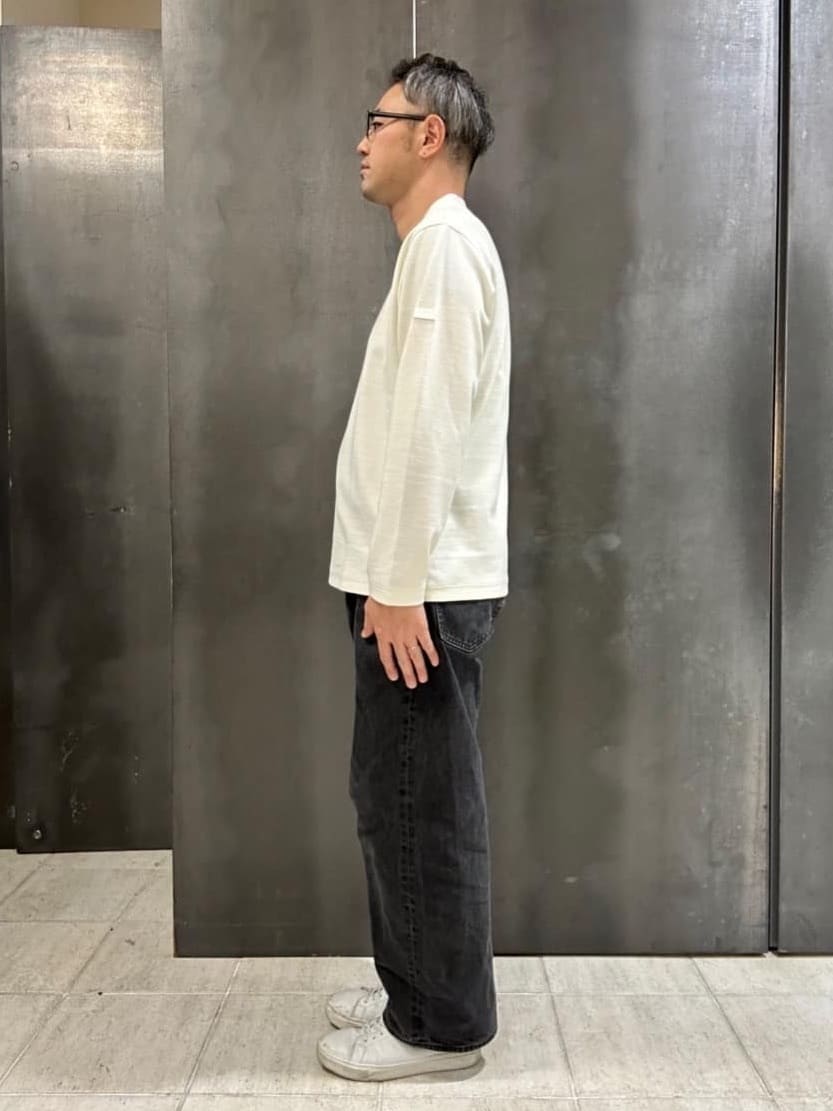 coheyさんの「TAKEO KIKUCHI｜【ウールカシミヤブレンド】ビーバー調 スタンドカラー コート」を使ったコーディネート