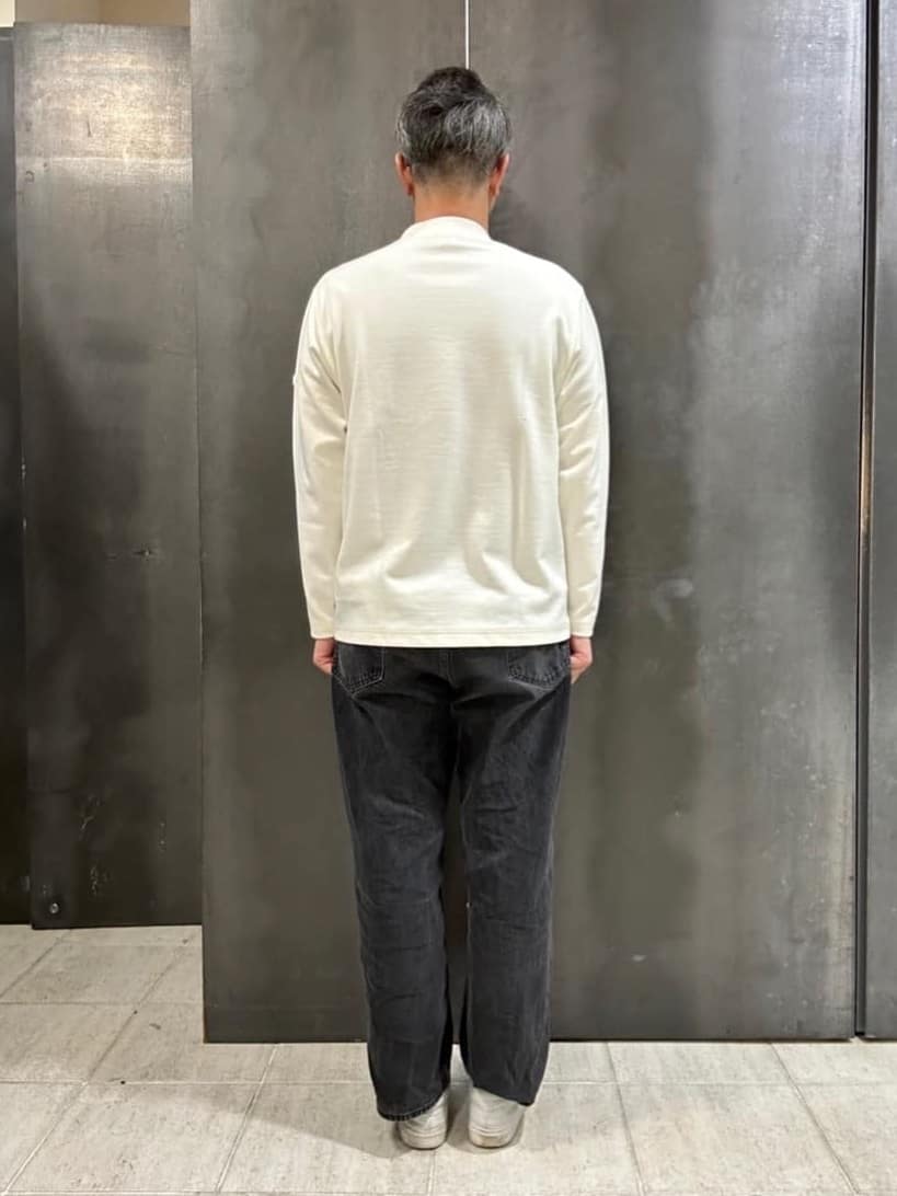 coheyさんの「TAKEO KIKUCHI｜【ウールカシミヤブレンド】ビーバー調 スタンドカラー コート」を使ったコーディネート
