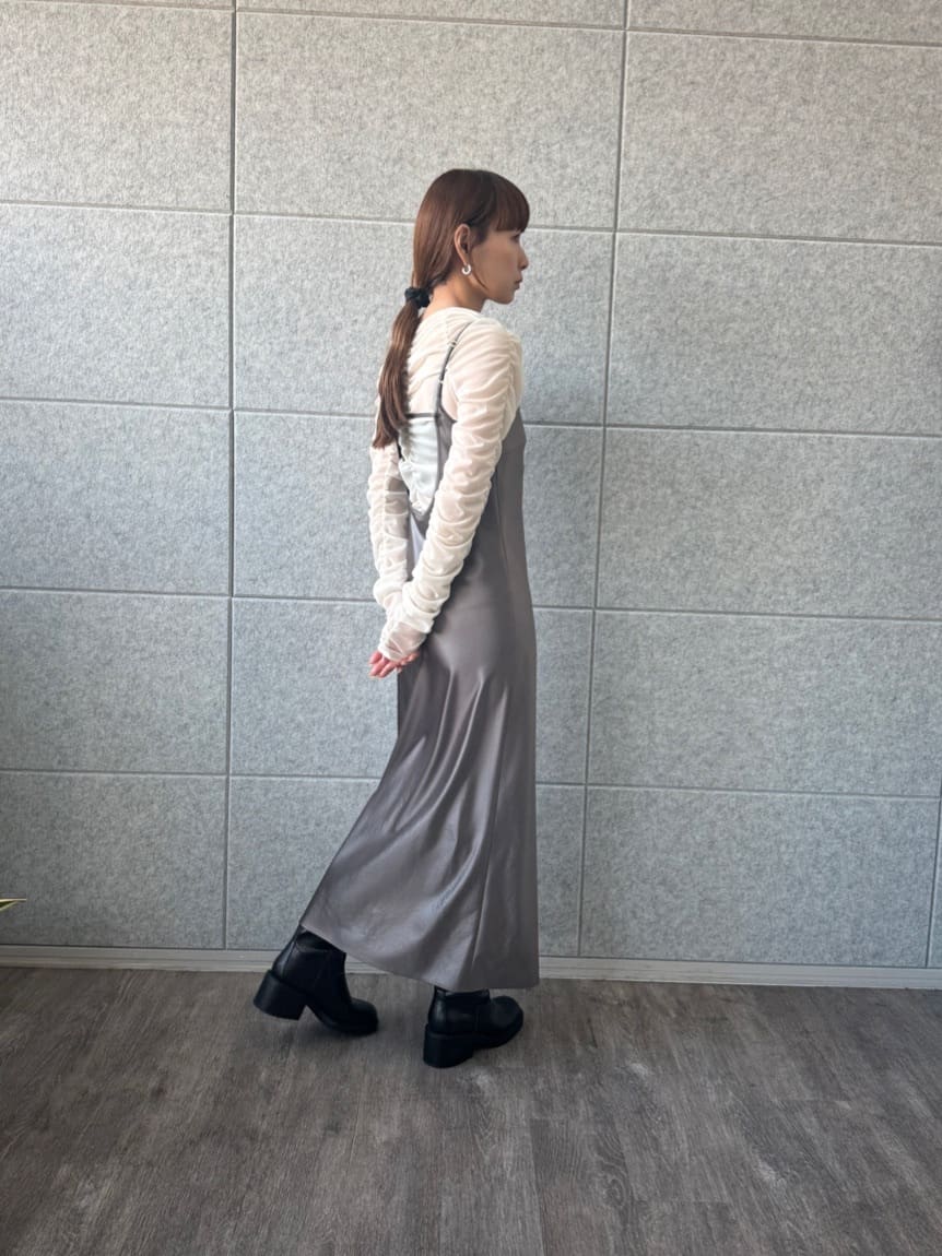 designer yukaさんの「CODE A｜sheer gathered jersey top」を使ったコーディネート