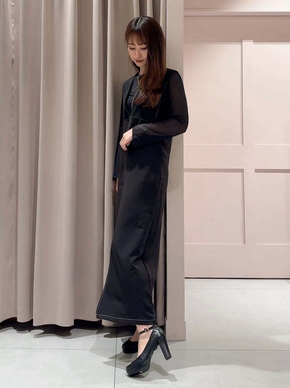 RINAさんの「ESPERANZA｜3WAYチャンキーヒールパンプス」を使ったコーディネート