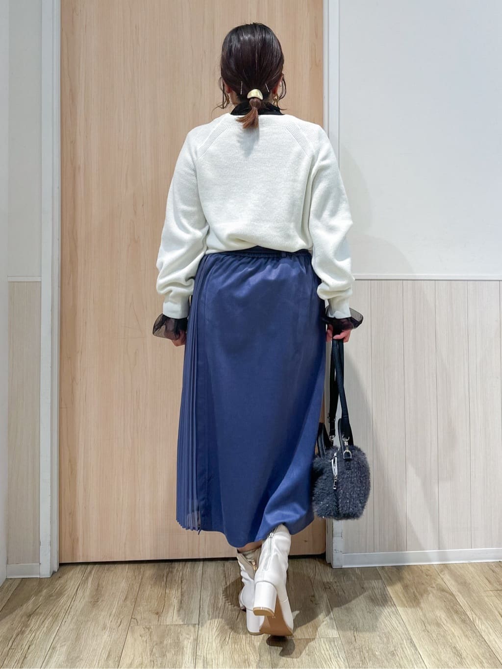 mimoさんの「SHOO･LA･RUE｜◆【S-LL】チュール切替リブインナートップス」を使ったコーディネート