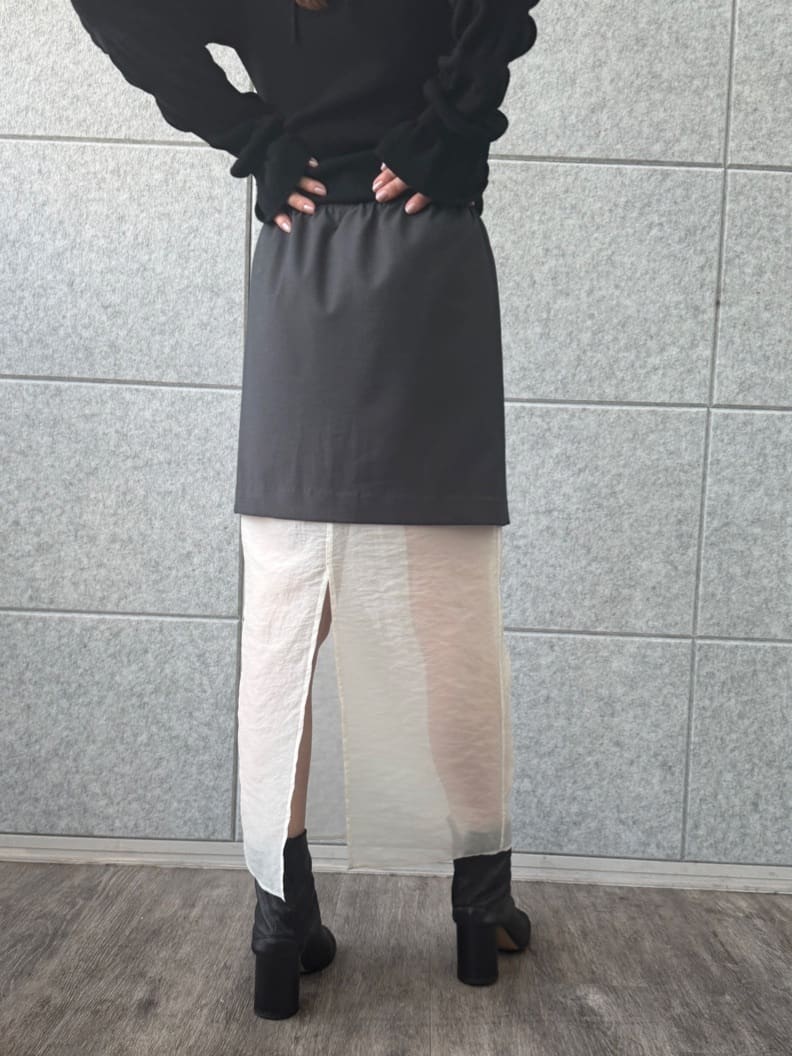designer yukaさんの「CODE A｜gathered sleeves knit」を使ったコーディネート