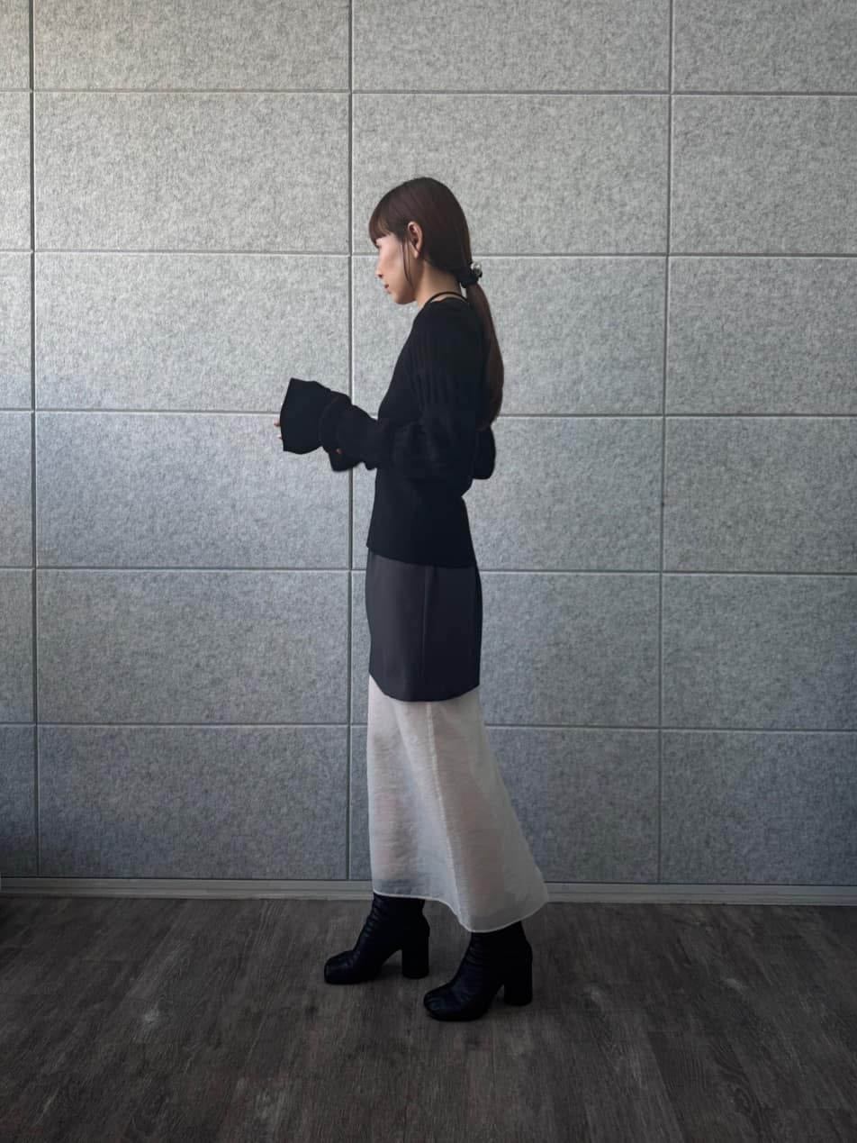 designer yukaさんの「CODE A｜gathered sleeves knit」を使ったコーディネート