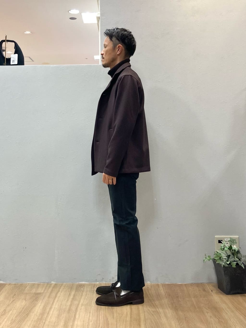 シュンさんの「TAKEO KIKUCHI｜【DOWN FABRIC】ダウンファブリック スタンドカラーブルゾン」を使ったコーディネート