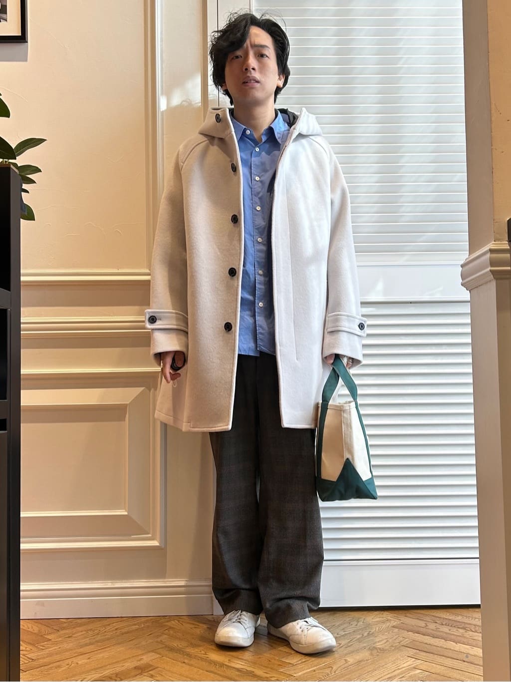 須田　慎二郎さんの「DRESSTERIOR｜」を使ったコーディネート
