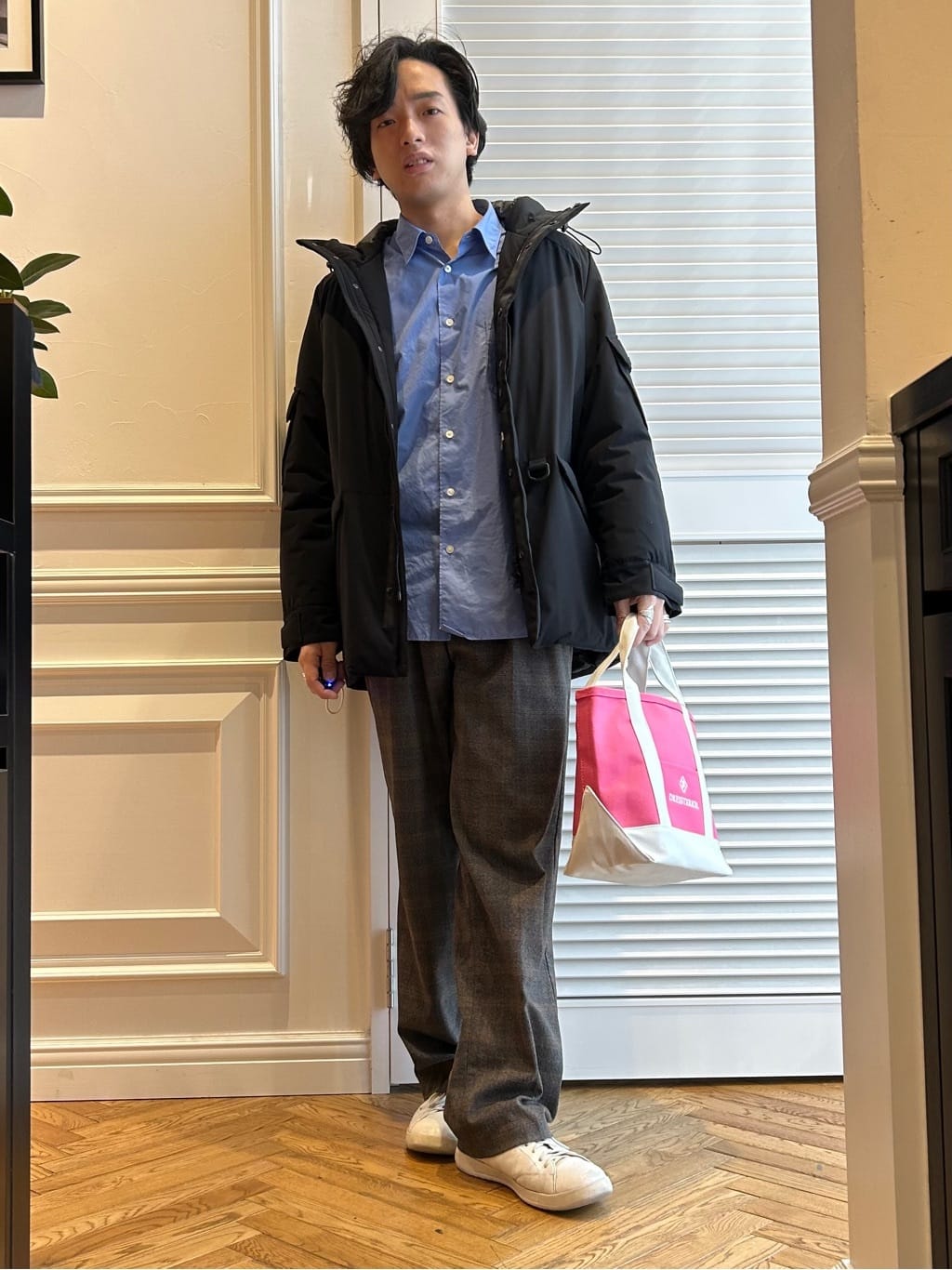須田　慎二郎さんの「DRESSTERIOR｜」を使ったコーディネート