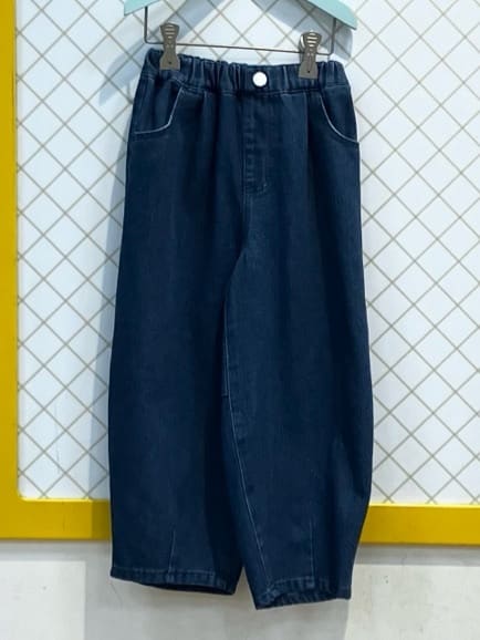 蒼さんの「SHOO･LA･RUE｜◆【100-120cm/洗える/兄妹リンク可】コーデの主役 アソートプリントスウェット」を使ったコーディネート