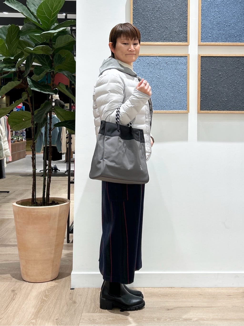 rairaiさんの「Dessin｜◆【軽量・2WAY】カラーコードトート」を使ったコーディネート