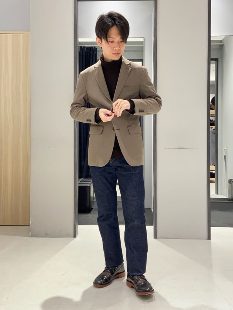 わいずみさんの「TAKEO KIKUCHI｜【ウールカシミヤブレンド】ビーバー調 スタンドカラー コート」を使ったコーディネート