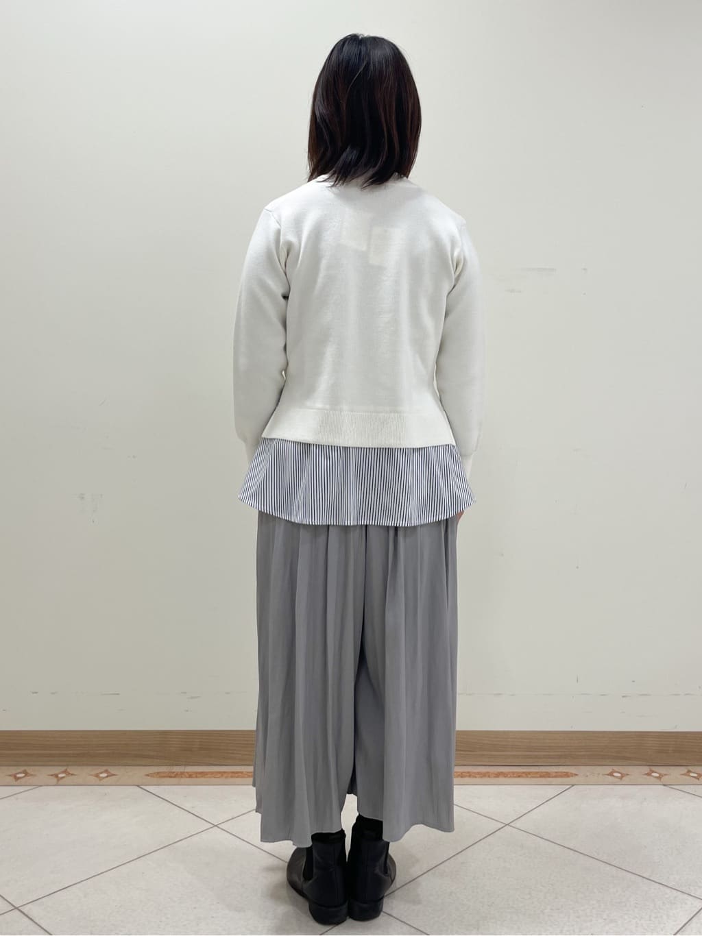 hanaさんの「Reflect｜◆【手洗い可／ウエスト総ゴム】シャンブレースカーチョパンツ」を使ったコーディネート