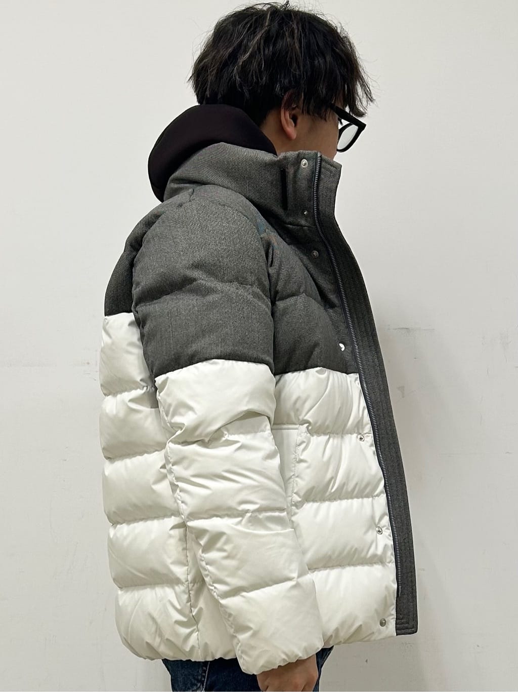 Hiroさんの「TAKEO KIKUCHI｜【モンスターストレッチ】日本製 ウォッシュド デニムパンツ」を使ったコーディネート