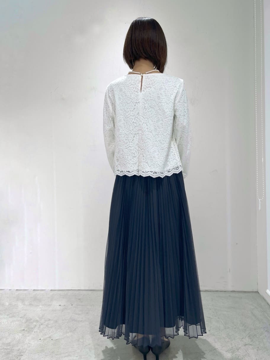 yuuさんの「OPAQUE.CLIP｜◆《通勤対応》レースブラウス【洗濯機洗い可】」を使ったコーディネート