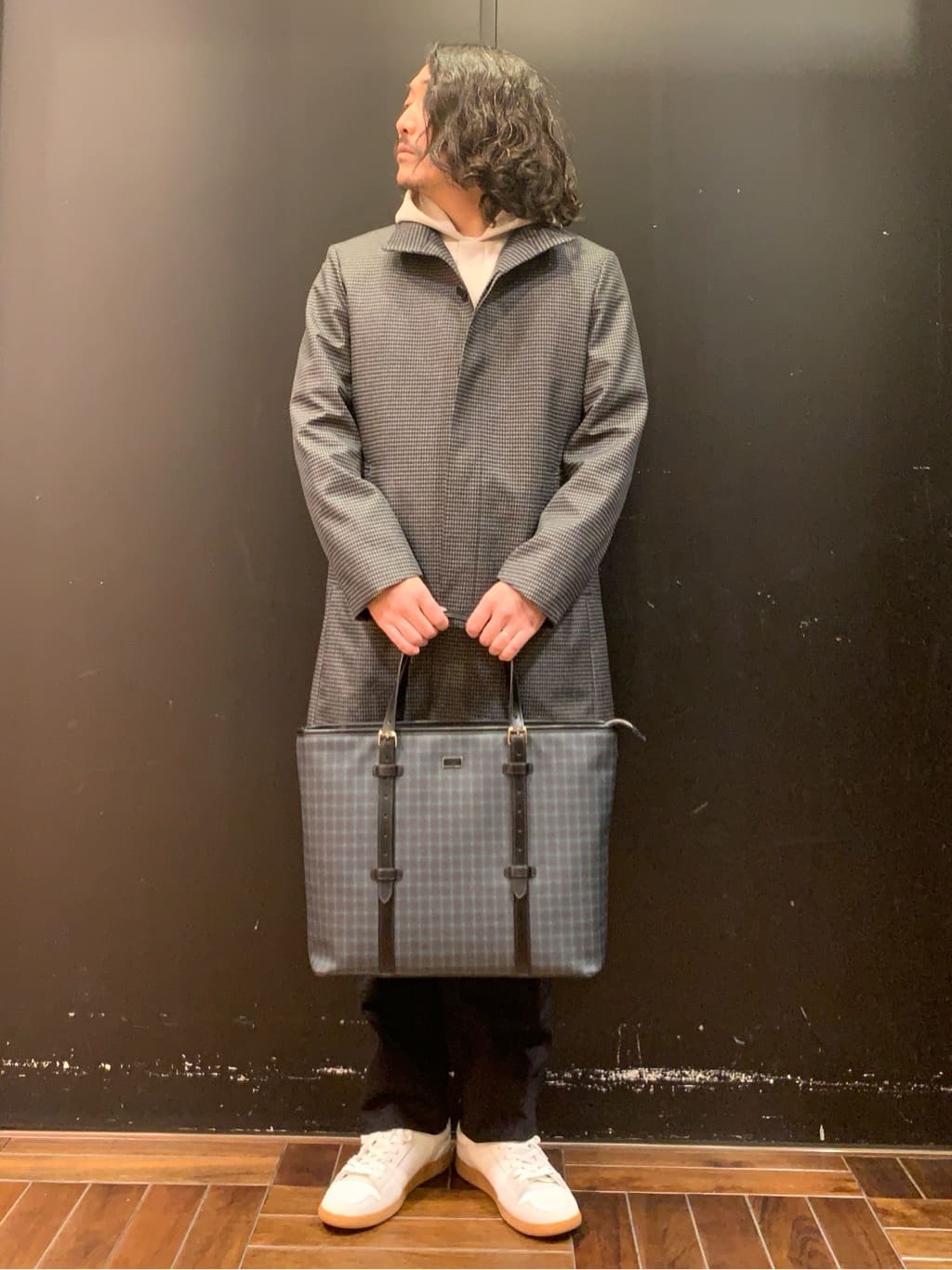 木村剛さんの「TAKEO KIKUCHI｜【Sサイズ～】ストレッチ デニム パンツ」を使ったコーディネート