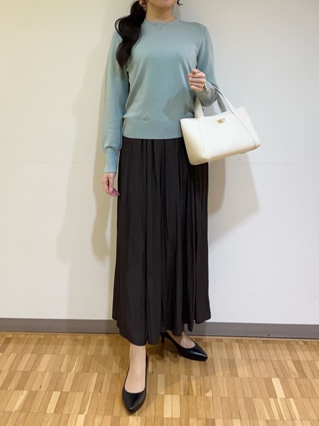 アイナさんの「UNTITLED｜」を使ったコーディネート