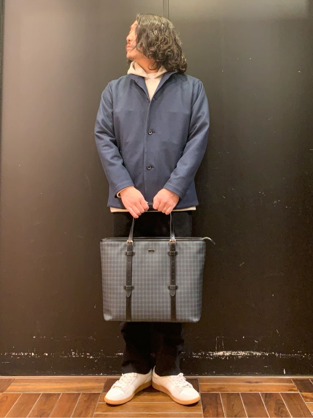 木村剛さんの「TAKEO KIKUCHI｜【DOWN FABRIC】ダウンファブリック スタンドカラーブルゾン」を使ったコーディネート