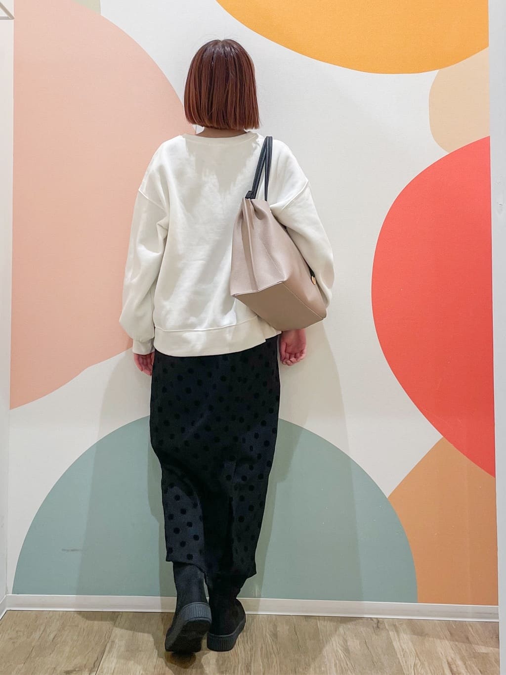 とまとさんの「SHOO･LA･RUE｜◆【軽量／A4】ふわっと軽いトートバッグ」を使ったコーディネート