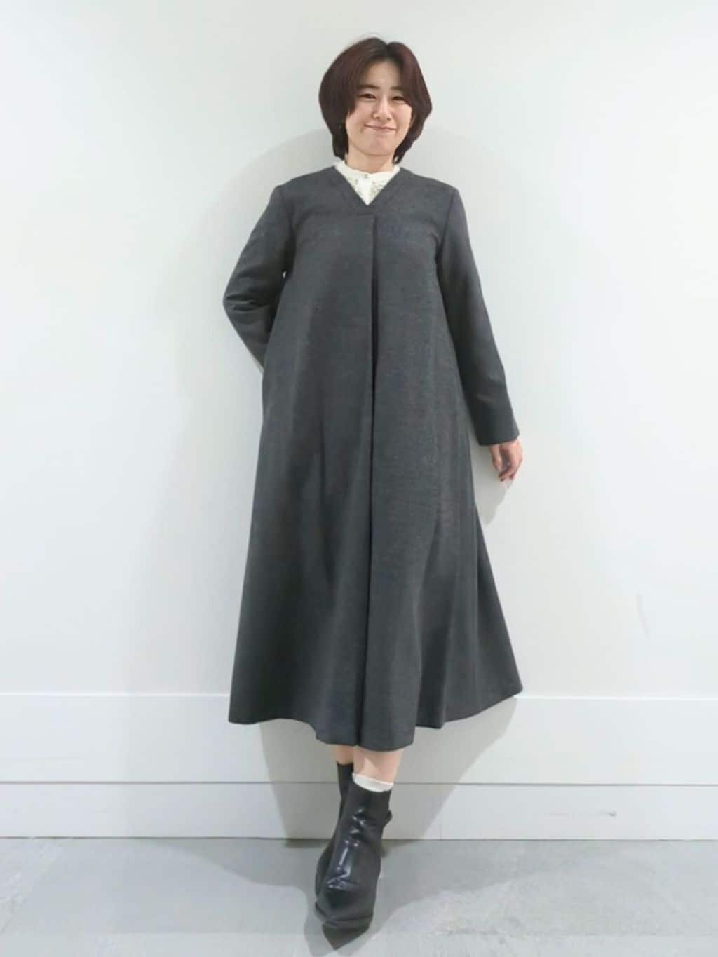 ミズタさんの「UNTITLED｜【日本製／2WAY衿】スタンドカラー ロングコート」を使ったコーディネート