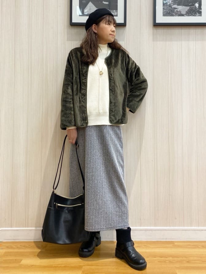natsuさんの「SHOO･LA･RUE｜◆【洗える/ちくちくしにくい/静電気軽減】スウェットライク ハイネックニット」を使ったコーディネート