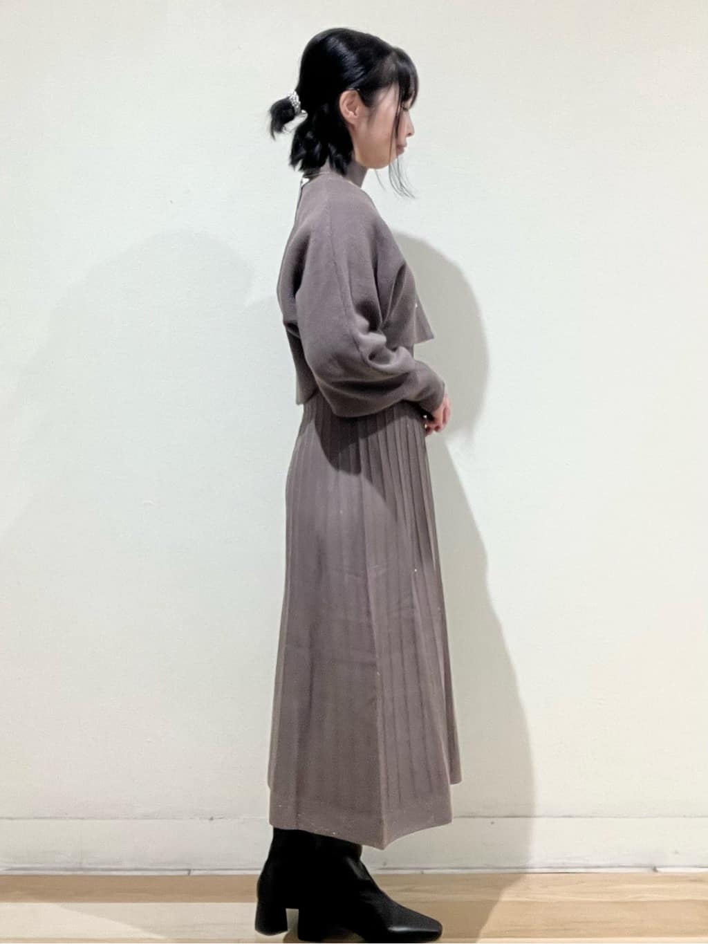 T.eさんの「OPAQUE.CLIP｜◆【長さ調節可能】フェイクパールスライドネックレス」を使ったコーディネート