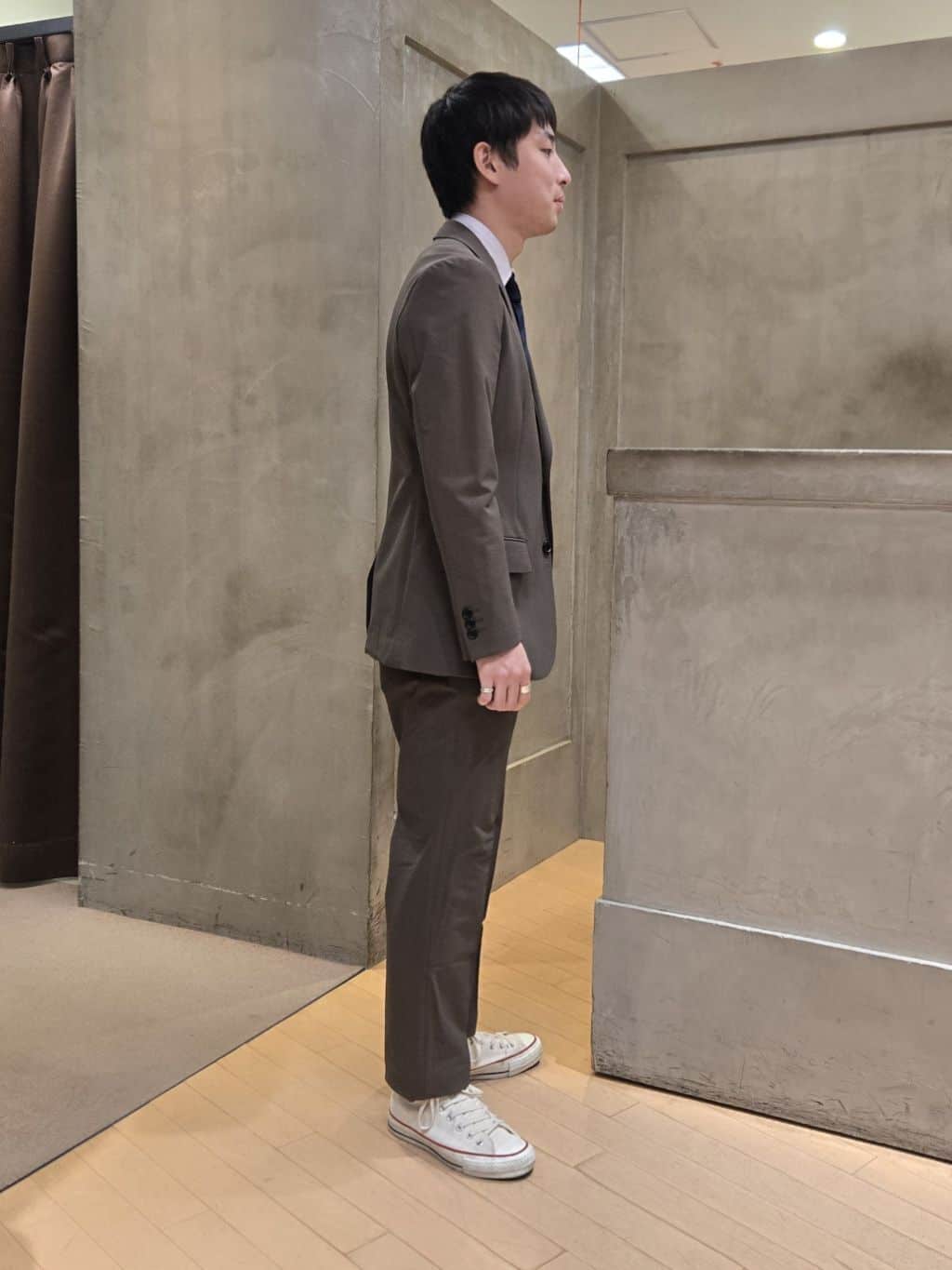 白木駆さんの「TAKEO KIKUCHI｜【Made in JAPAN】市松紋 ドレスシャツ」を使ったコーディネート