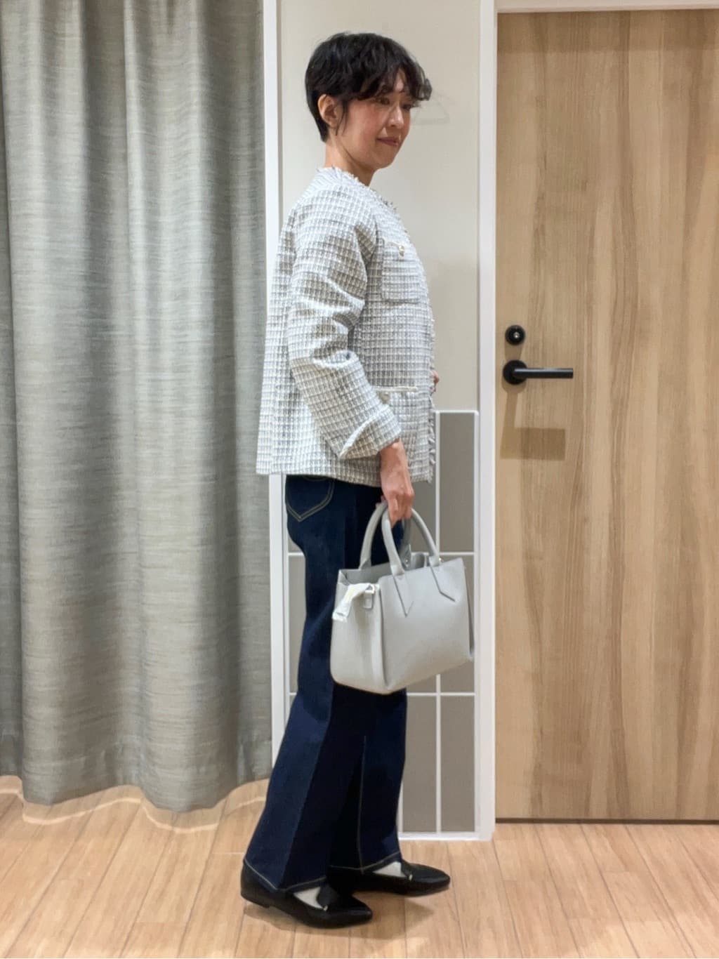ヨッコさんの「grove｜【Lee&times;grove別注】STRAIGHT DENIM PANTS」を使ったコーディネート
