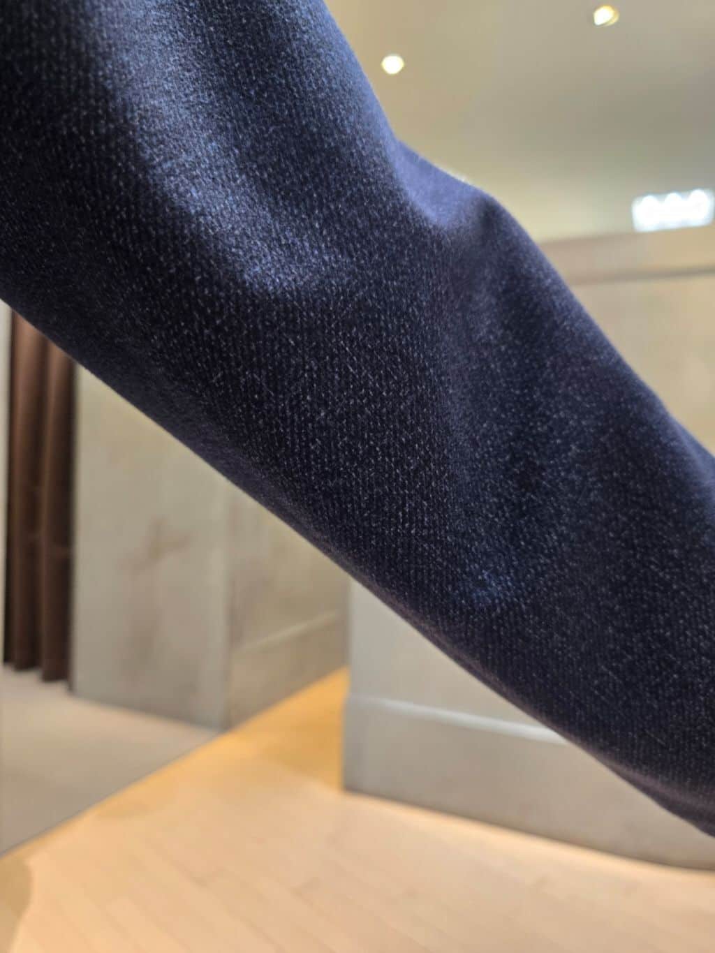 白木駆さんの「TAKEO KIKUCHI｜【DOWN FABRIC】ダウンファブリック スタンドカラーブルゾン」を使ったコーディネート
