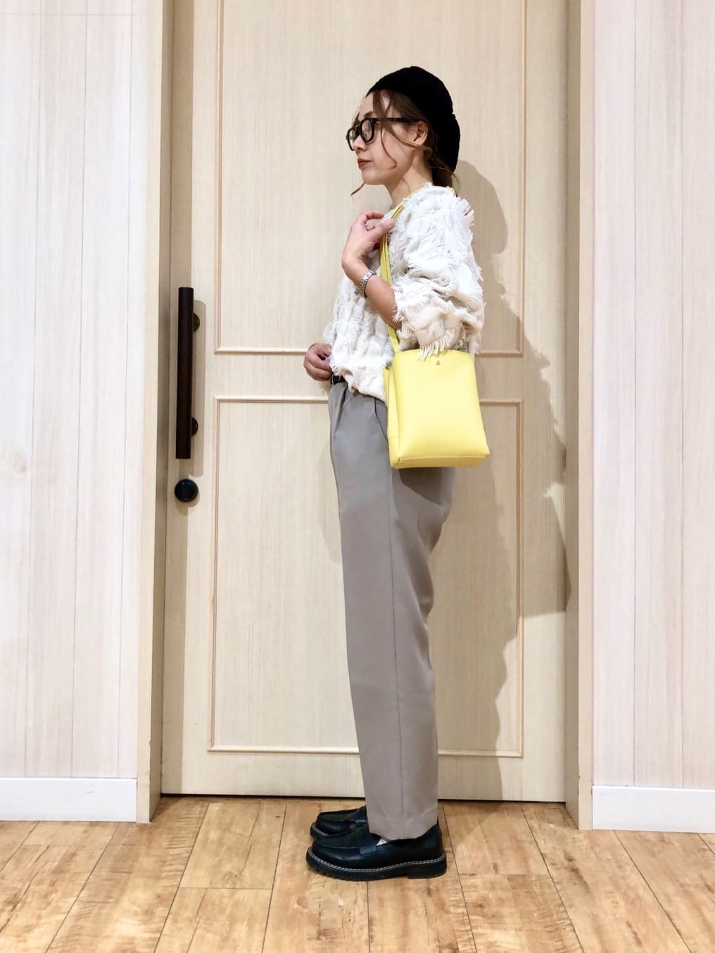 YOUさんの「SHOO･LA･RUE｜◆【S-LL】一枚で主役級。フリンジが目を惹くゆるニット」を使ったコーディネート