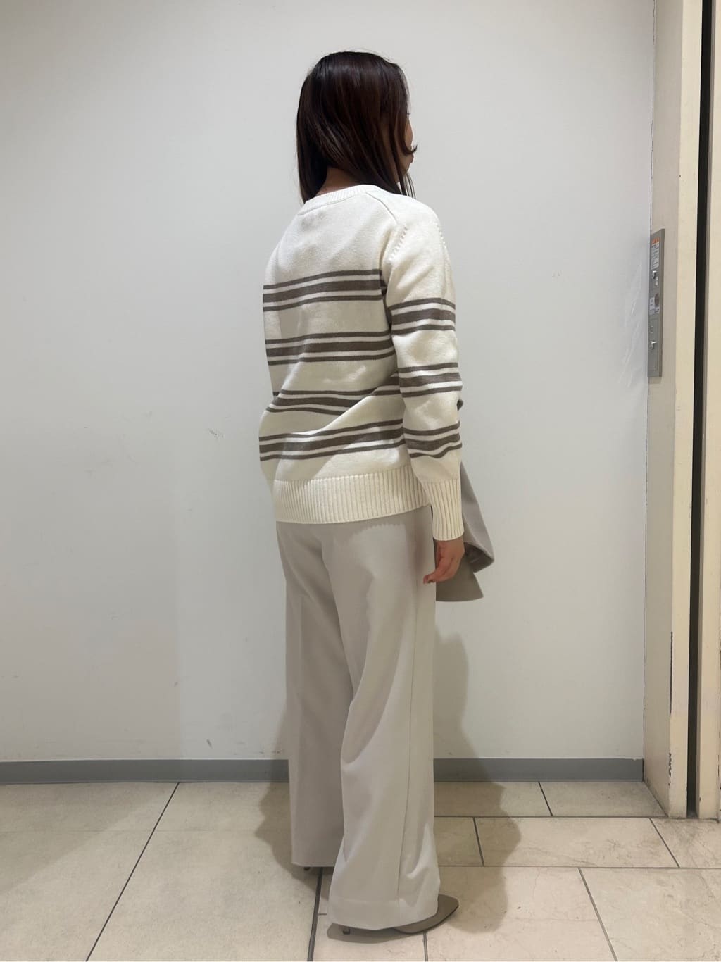 kanoさんの「UNTITLED｜◆【後ろウエストゴム/きれいめ】ストレッチ ワイドパンツ」を使ったコーディネート