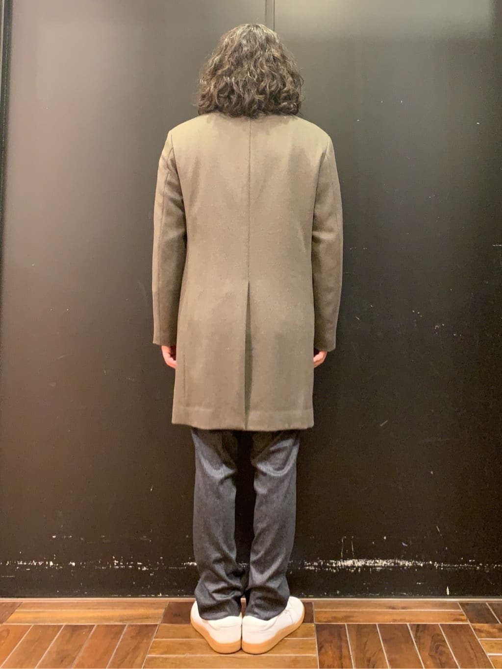 木村剛さんの「TAKEO KIKUCHI｜【ウールカシミヤブレンド】ビーバー調 スタンドカラー コート」を使ったコーディネート