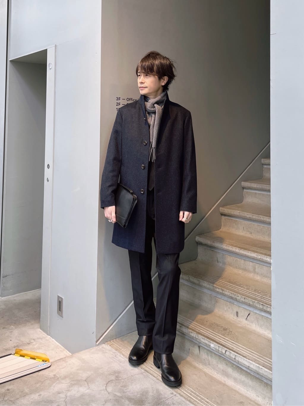 Shintaroさんの「TAKEO KIKUCHI｜【ウールカシミヤブレンド】ビーバー調 スタンドカラー コート」を使ったコーディネート