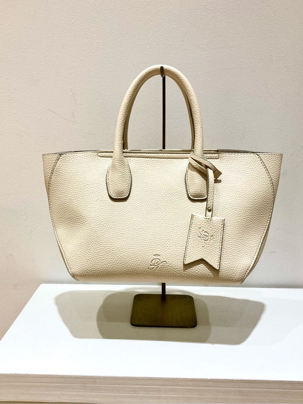 YAMAさんの「Dessin｜」を使ったコーディネート