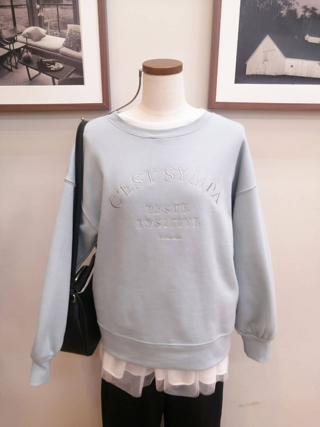 maiさんの「SHOO･LA･RUE｜◆ストレッチアーモンドトゥパンプス」を使ったコーディネート