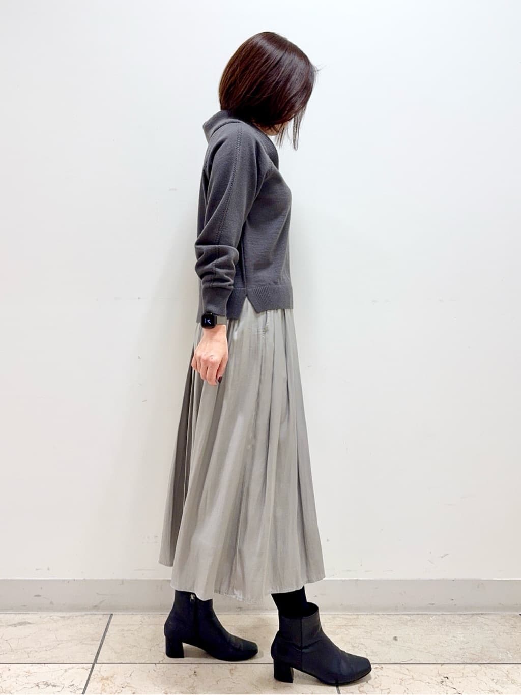 kaeさんの「Reflect｜◆【手洗い可／ウエスト総ゴム】シャンブレースカーチョパンツ」を使ったコーディネート
