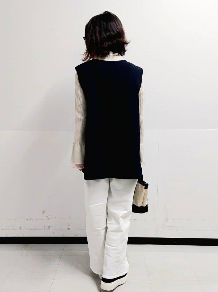 くまみさんの「OPAQUE.CLIP｜◆フレアスリーブリブニット【洗濯機洗い可】」を使ったコーディネート