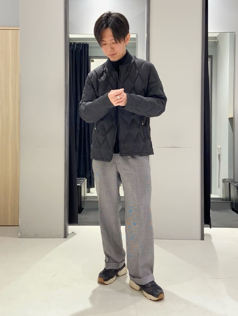 わいずみさんの「TAKEO KIKUCHI｜【DOWN FABRIC】ダウンファブリック スタンドカラーブルゾン」を使ったコーディネート