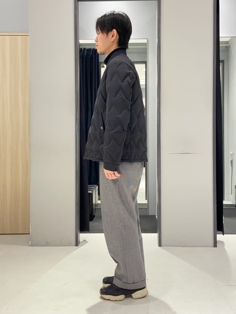 わいずみさんの「TAKEO KIKUCHI｜【DOWN FABRIC】ダウンファブリック スタンドカラーブルゾン」を使ったコーディネート