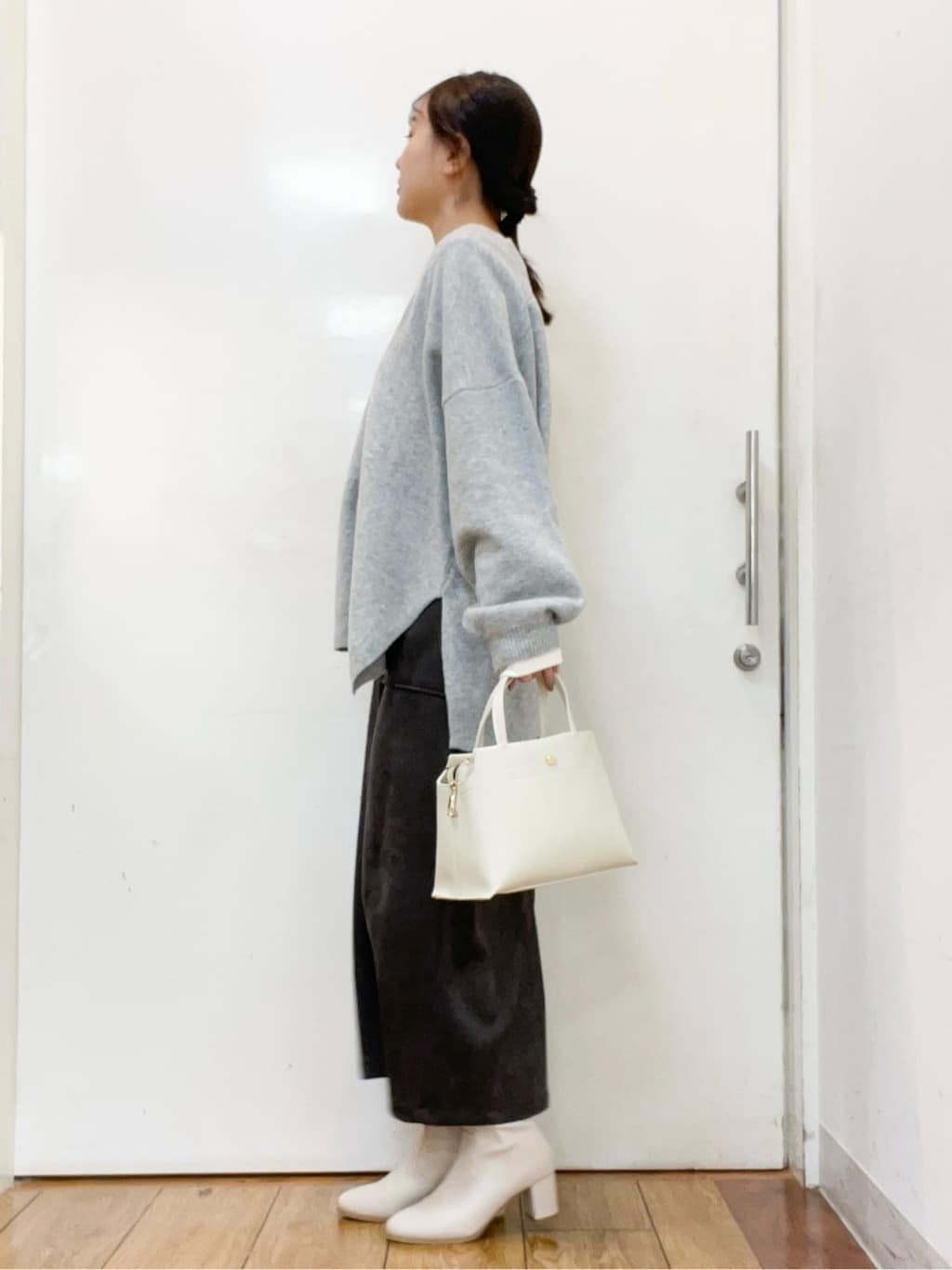 sakiさんの「SHOO･LA･RUE｜◆【S-LL】衿レースハイネックリブトップス」を使ったコーディネート