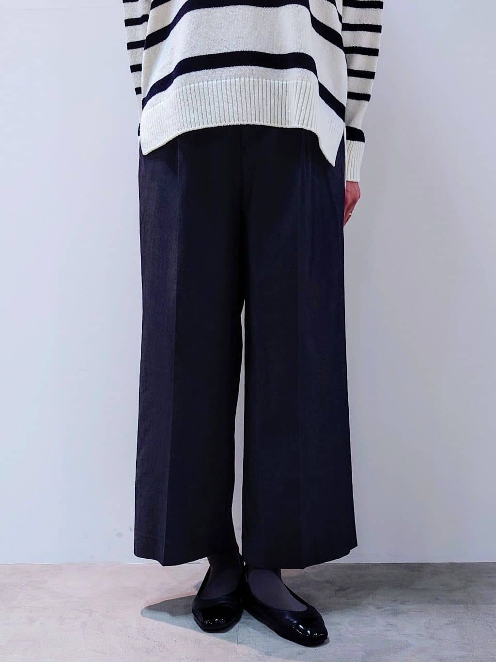 yoshiさんの「Reflect｜◆【手洗い可】ワイドストレートパンツ」を使ったコーディネート