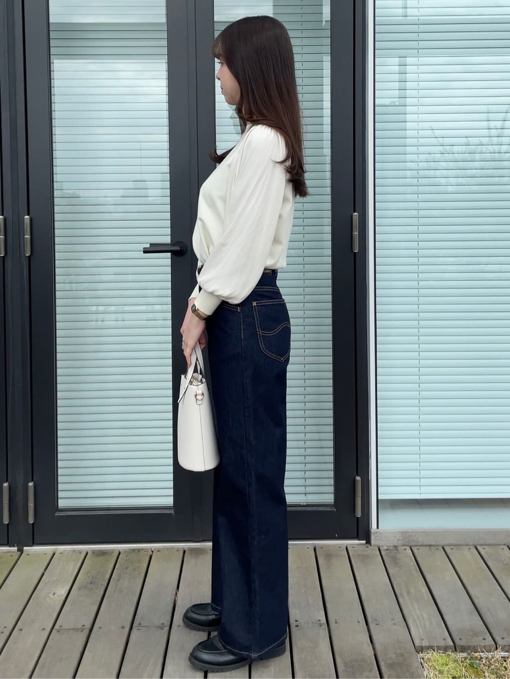 NATSUMIさんの「grove｜【Lee&times;grove別注】STRAIGHT DENIM PANTS」を使ったコーディネート