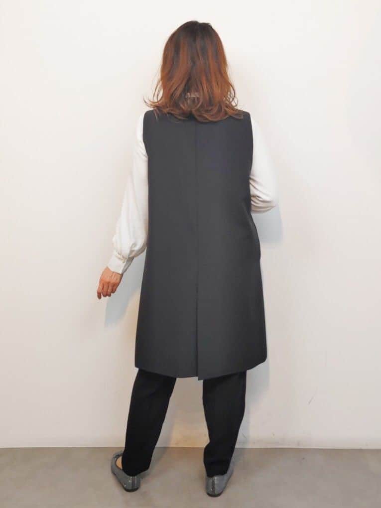 エーさんの「OPAQUE.CLIP｜◆《通勤/セットアップ対応》ロングジレ/ダブルクロス【洗濯機洗い可】」を使ったコーディネート