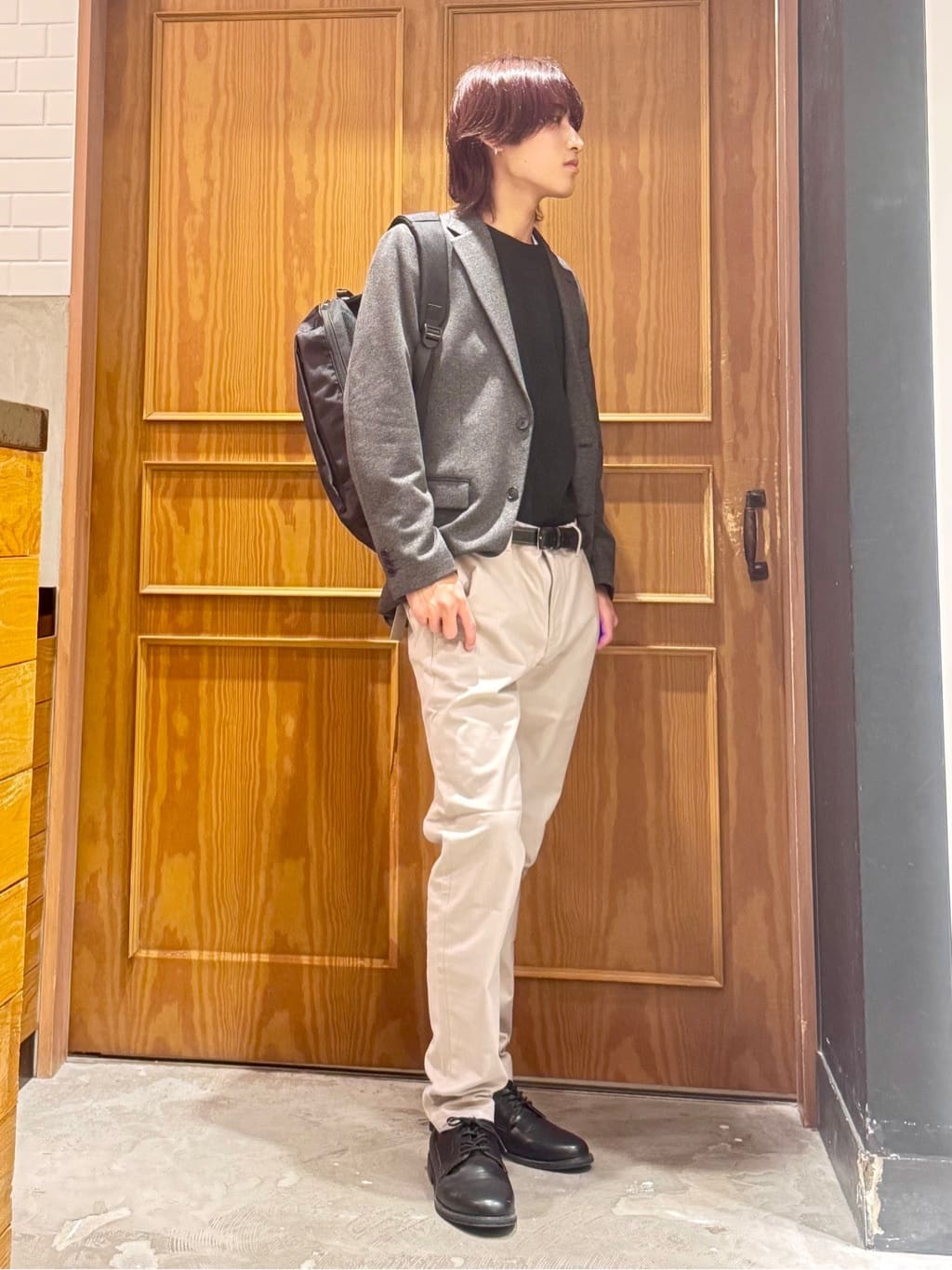 こーたさんの「THE SHOP TK｜【オールシーズン穿ける！】7DAYSストレッチへリンボンパンツ　ON&hArr;OFF兼用」を使ったコーディネート