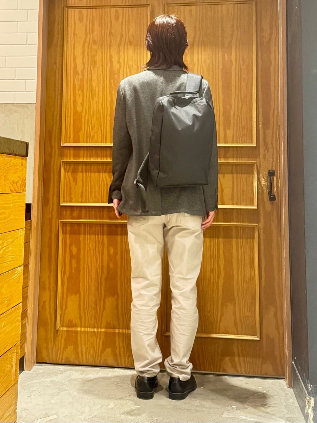 こーたさんの「THE SHOP TK｜【オールシーズン穿ける！】7DAYSストレッチへリンボンパンツ　ON&hArr;OFF兼用」を使ったコーディネート