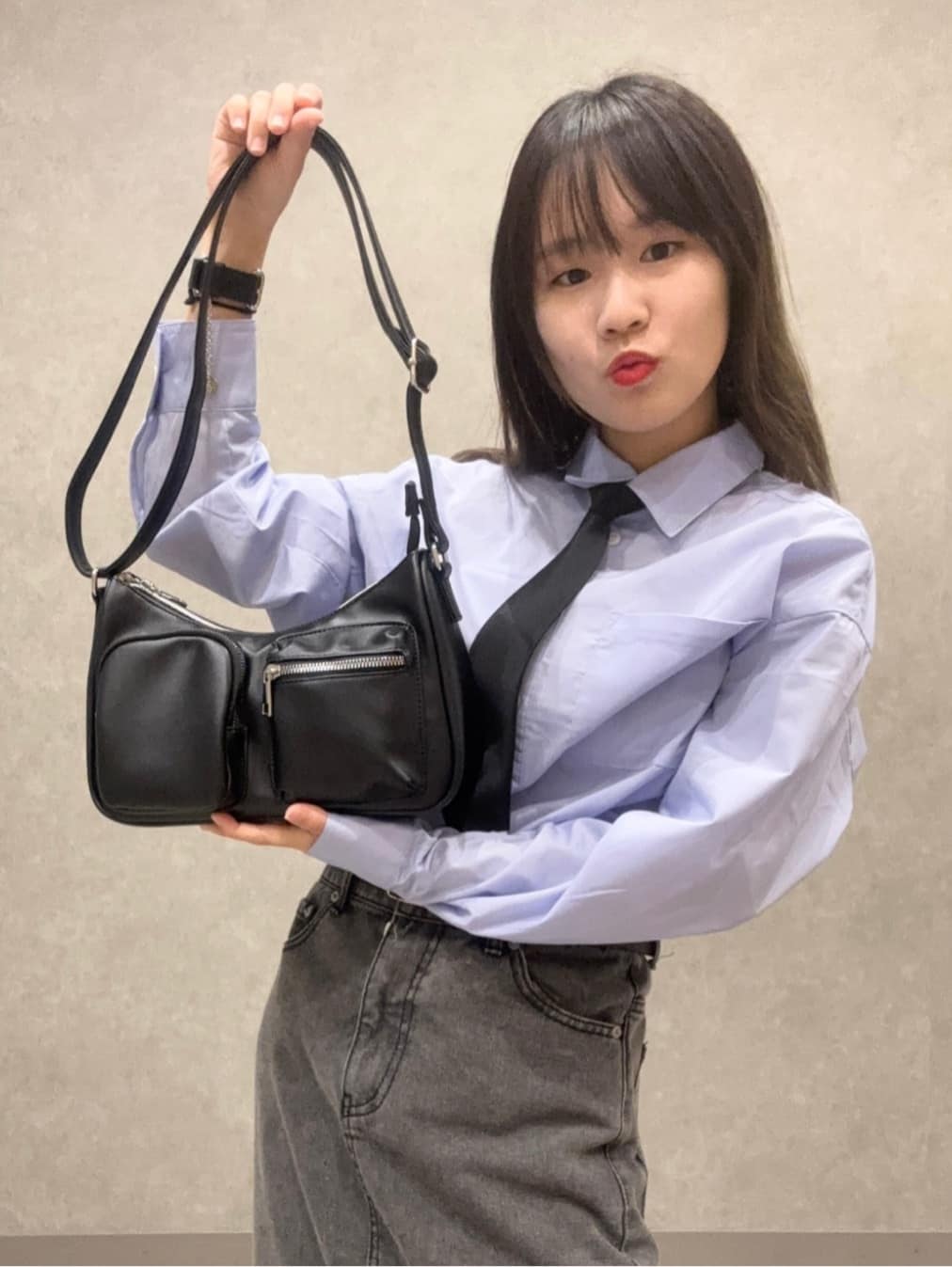 さゆぽさんの「SHOO･LA･RUE｜◆【洗える/S-LL】シーズン問わず合わせやすい ベーシックカラーシャツ」を使ったコーディネート