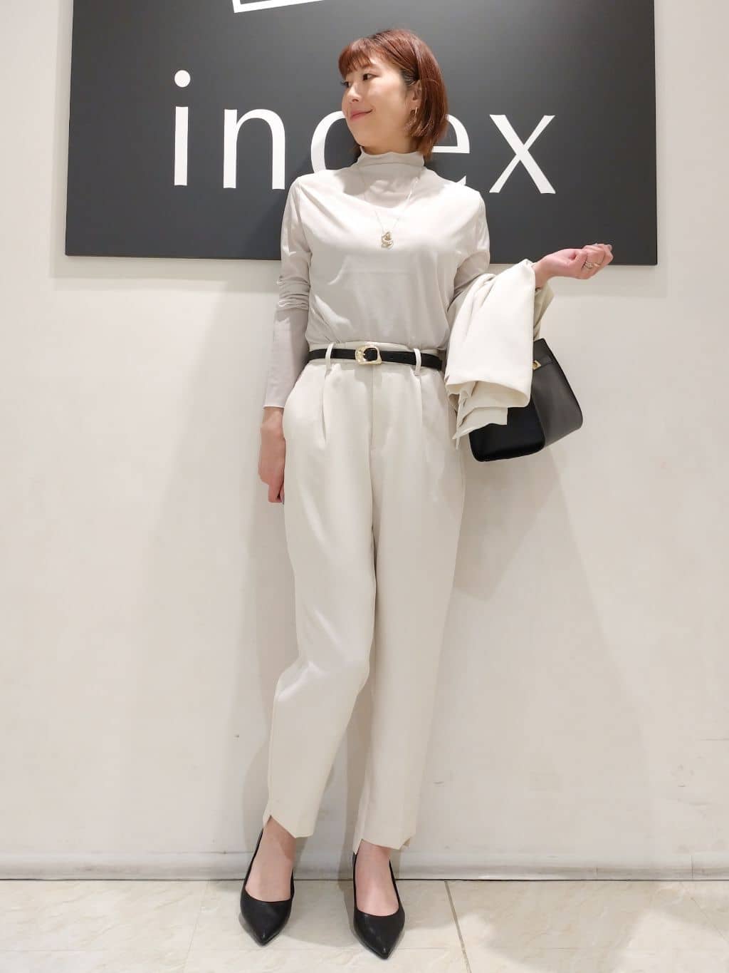 n.さんの「index｜◆【抗菌防臭加工／低反発クッション】名品　ポインテッドトゥパンプス」を使ったコーディネート